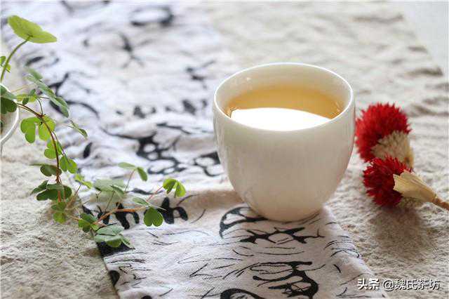 七泡芽头毫银，满口的享受