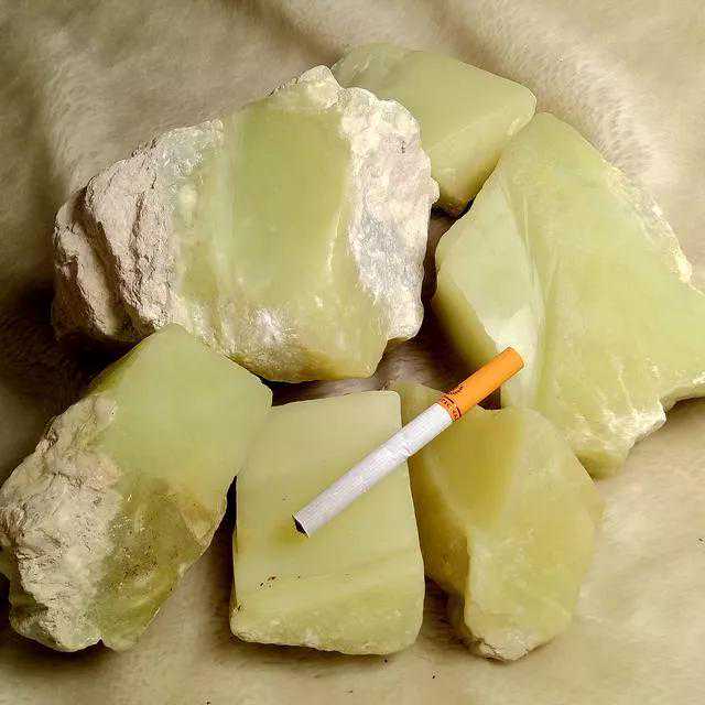 新疆和田玉——黄玉