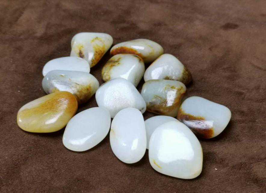 玩料？是什么，一颗几十万？