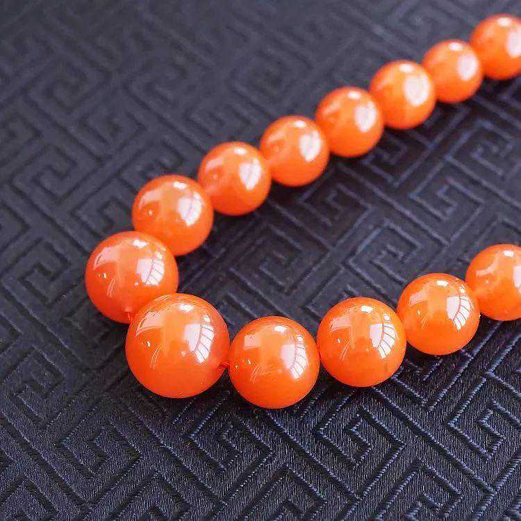 知道：最昂贵的写经纸—磁青纸