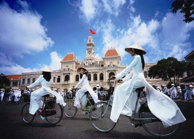 古怪面值百分之一、六百分之一的圆孔铜币是谁造的？