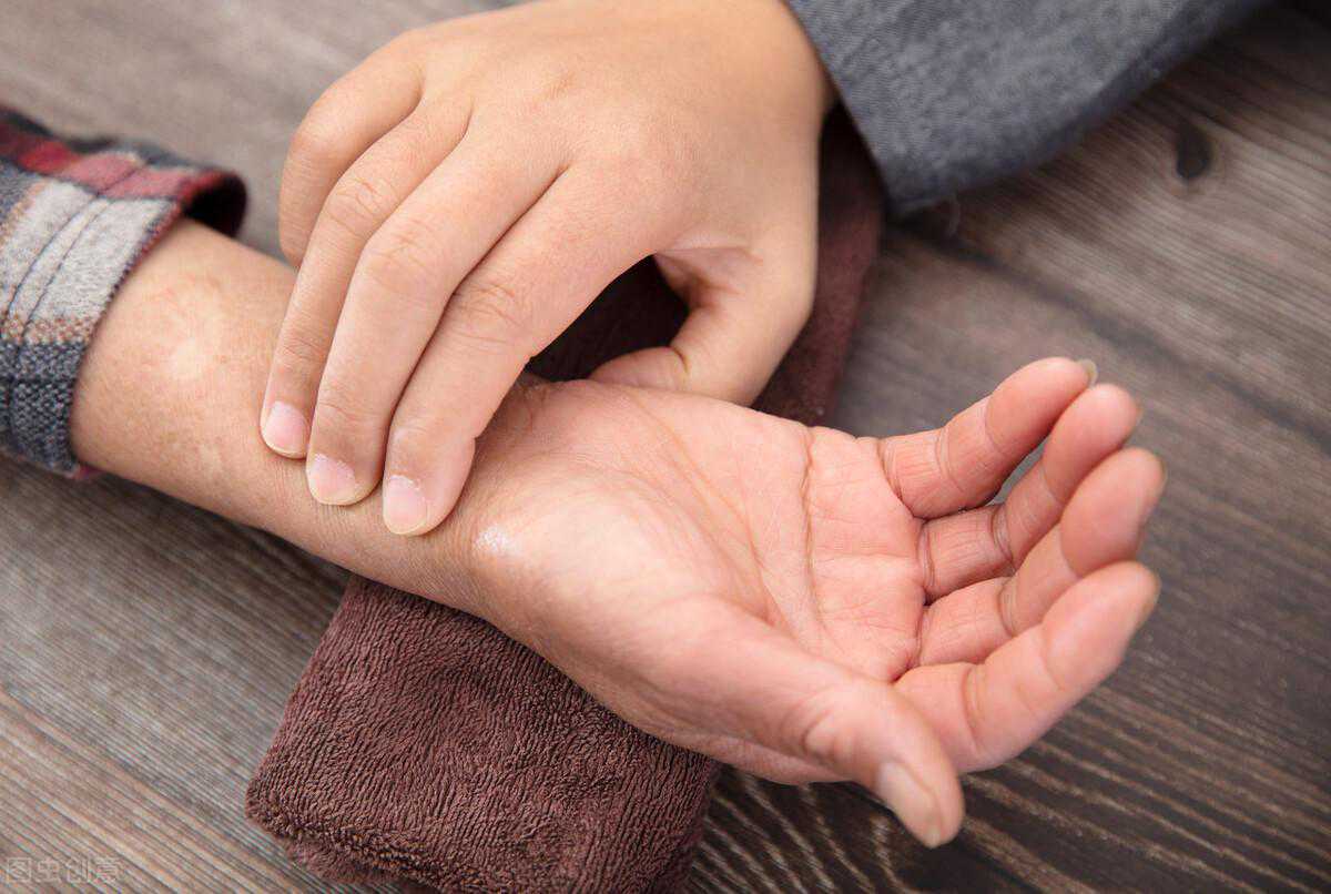 一味中成药，燥湿泻火、软坚散结，妙用可化散甲状腺结节，请收藏