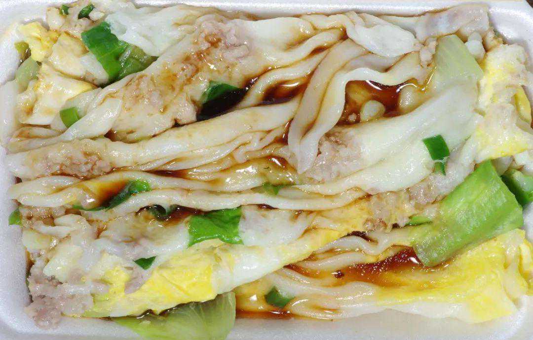 广州银记肠粉技术配方免费分享给大家，小吃摊前天天爆满，快收藏